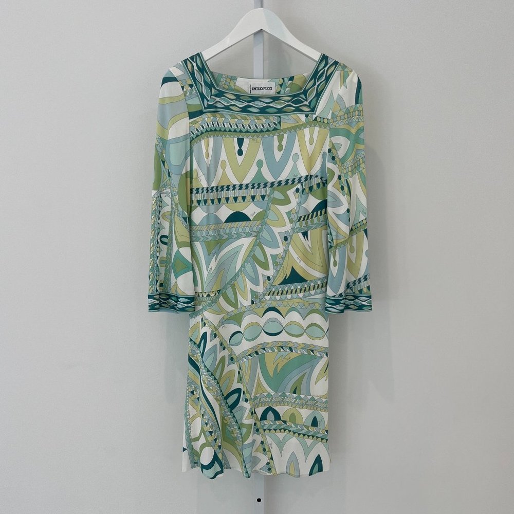 EMILIO PUCCI ICONIC GREEN PRINT SQUARE NECK DRESS MODEL 21R186 SIZE IT 40 / US 6
